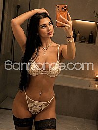 Jolie
