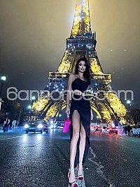 Karen_Real_Paris