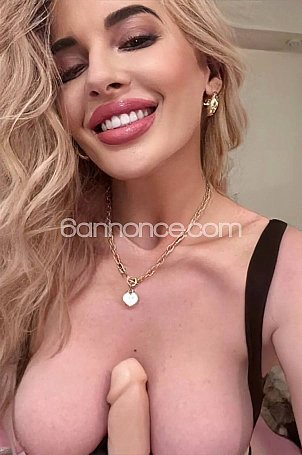 Escort Paris ELINA VERY HOT à Paris