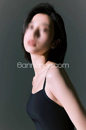 Escort Paris Lovely Emma à Paris