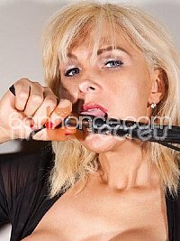 IRINA SEXY DOMI AV CARNOT